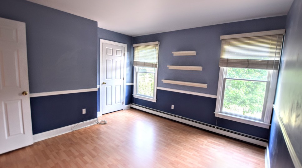 Additional Image 8